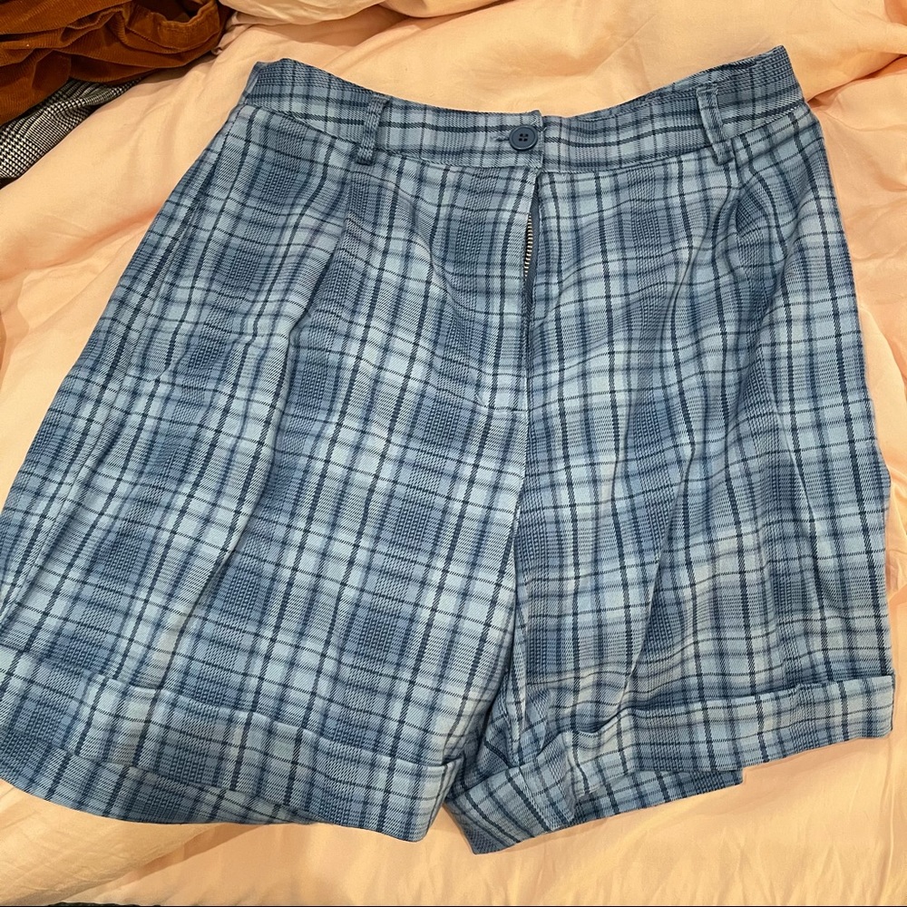 J. Galt high waisted blue plaid shorts